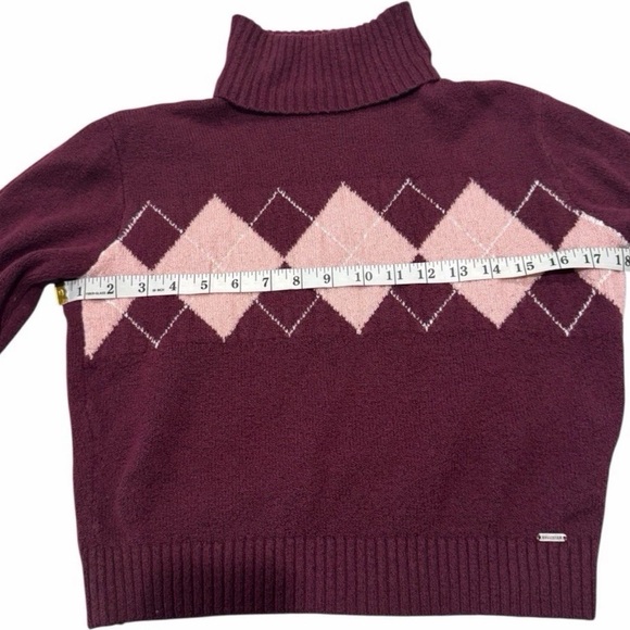 Hollister Burgundy and Pink Argyle Turtleneck Sweater - Picture 7 of 8